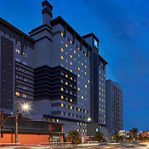 Ibis Budget Curitiba Centro